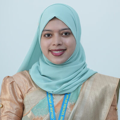 Zakiya Munnaza